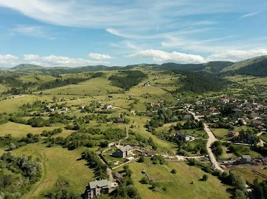 Vila Shen Maria Hotel Voskopoje Guest house