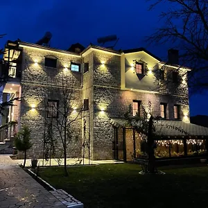 Bujtina Liana Voskopoje